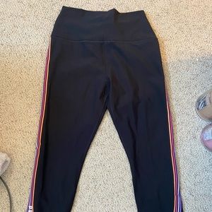 Never worn peloton color block leggings!